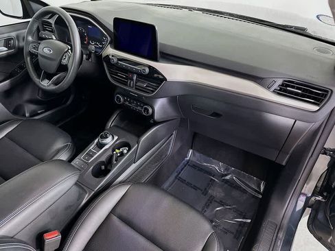 Certified 2022 Ford Escape SEL image 31