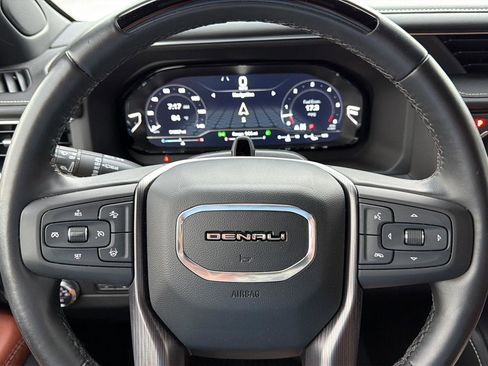Used 2023 GMC Yukon XL Denali Ultimate AWD/4WD image 21