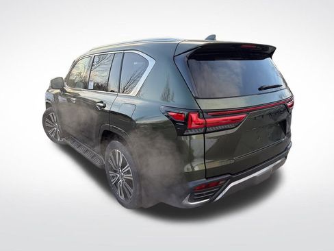 New 2026 Lexus LX 700h Luxury image 4