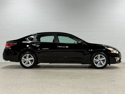 Used 2015 Nissan Altima 2.5 SL w/ Technology Package image 5