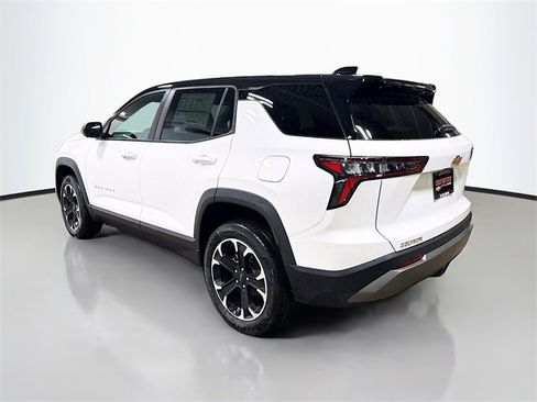 New 2026 Chevrolet Equinox LT w/ Convenience Package II image 10