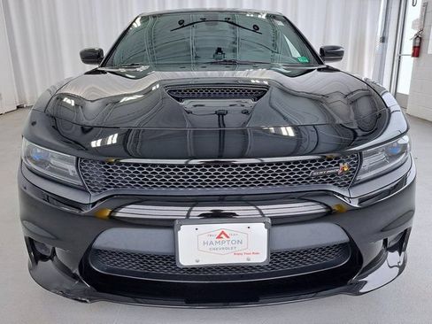Used 2018 Dodge Charger R/T Scat Pack RWD image 3