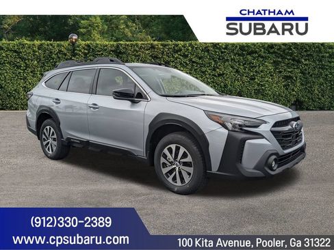 Used 2025 Subaru Outback Premium AWD/4WD image 1