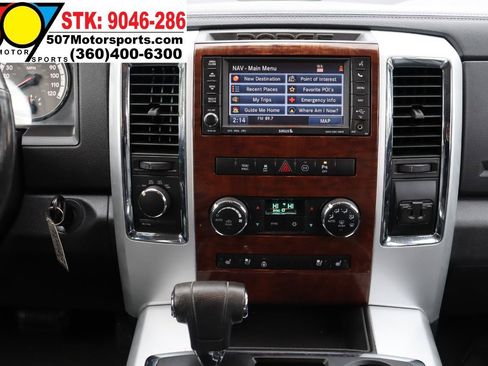 Used 2011 RAM 1500 Laramie AWD/4WD image 17