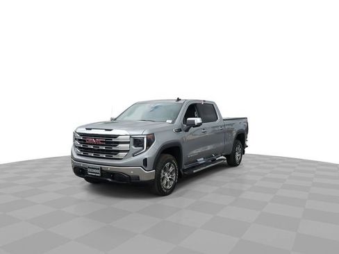 New 2026 GMC Sierra 1500 SLE w/ Preferred Package AWD/4WD image 4