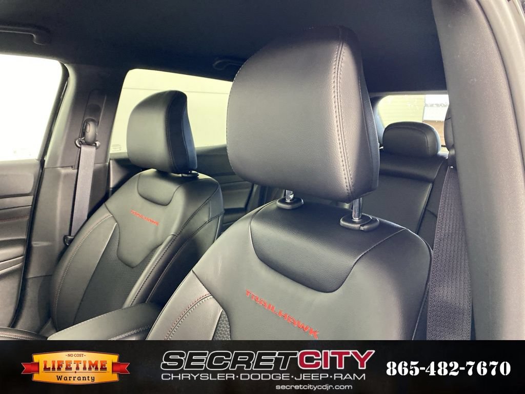 New 2026 Jeep Compass Trailhawk AWD/4WD image 10