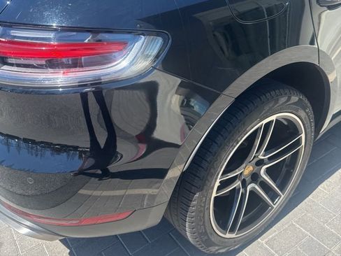 Used 2021 Porsche Macan image 14