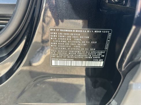 Used 2022 Volkswagen Tiguan SE image 34