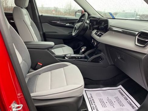 Used 2026 Chevrolet TrailBlazer LT w/ Convenience Package AWD/4WD image 24