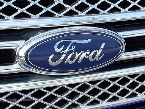 Used 2014 Ford F150 Limited image 37