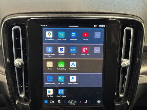 Used 2022 Volvo C40 P8 Recharge Ultimate image 38