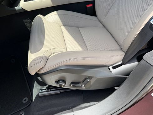 New 2026 Volvo XC90 T8 Ultra w/ Protection Package Premier AWD/4WD image 19