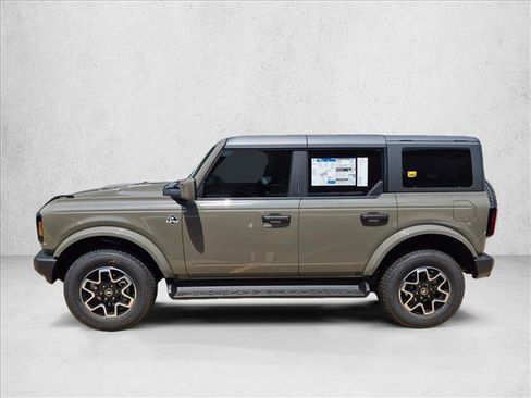 New 2026 Ford Bronco Outer Banks AWD/4WD image 5
