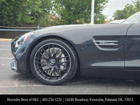 Used 2018 Mercedes-Benz AMG GT Roadster image 6