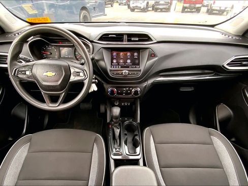 Used 2023 Chevrolet TrailBlazer LS image 13