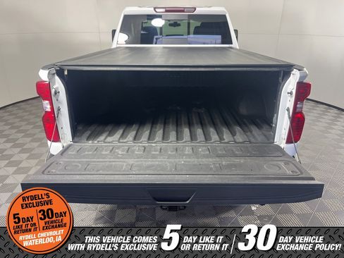 Used 2022 Chevrolet Silverado 2500 LT w/ Convenience Package image 22