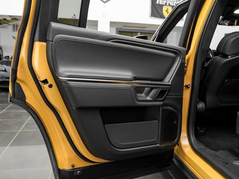 Used 2023 Rivian R1S Adventure image 42