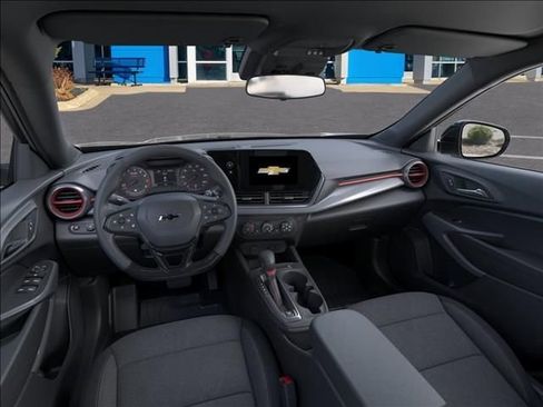 New 2026 Chevrolet Trax RS w/ Driver Confidence Package FWD image 15
