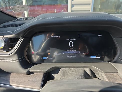 Used 2021 Jeep Grand Cherokee L Overland w/ Luxury Tech Group IV image 6