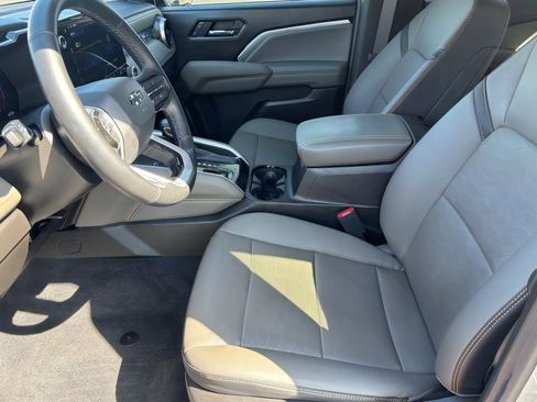 Used 2025 Chevrolet Colorado ZR2 AWD/4WD image 21