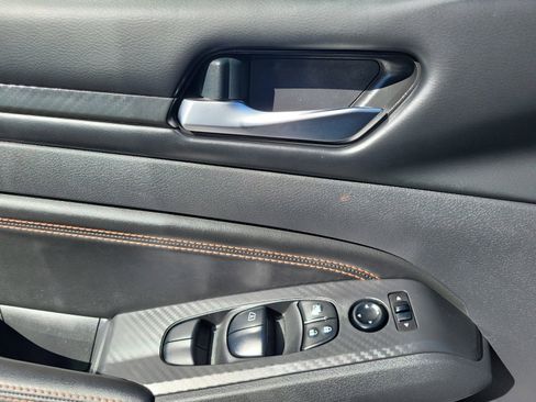 Used 2022 Nissan Altima 2.5 SR image 15