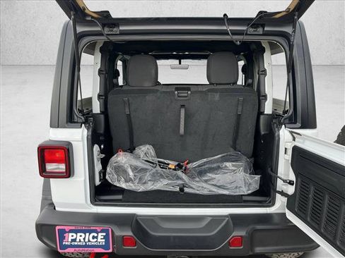 Used 2022 Jeep Wrangler Rubicon image 19
