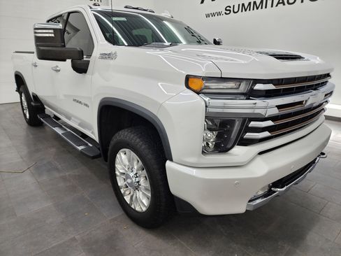 Used 2021 Chevrolet Silverado 2500 High Country w/ Z71 Off-Road Package image 2
