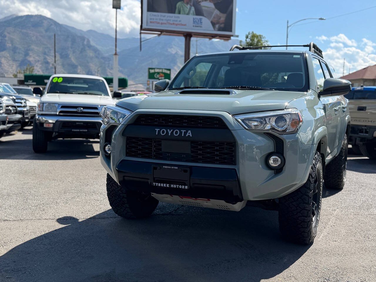 Used 2021 Toyota 4Runner TRD Pro AWD/4WD image 3