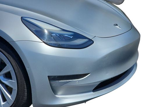 Used 2022 Tesla Model 3 Long Range AWD/4WD image 9