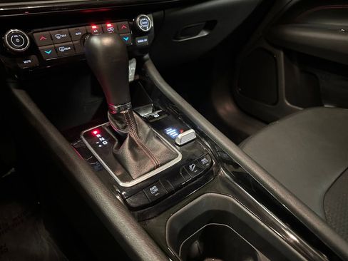 Used 2025 Jeep Compass Trailhawk w/ Trailer Tow Group image 40