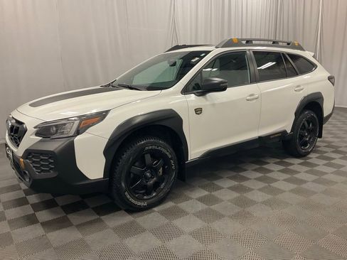 Used 2024 Subaru Outback Wilderness AWD/4WD image 5