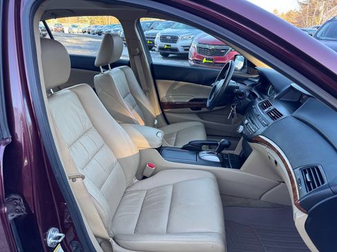 Used 2011 Honda Accord EX-L image 19