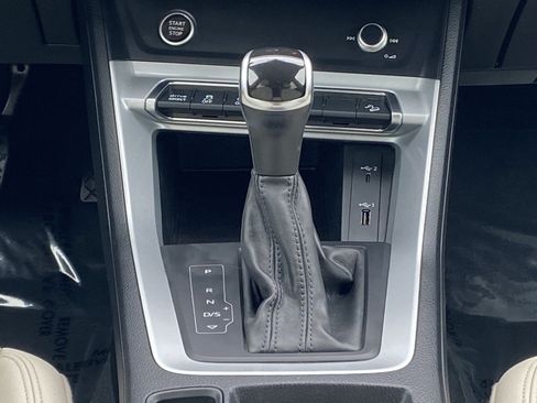 Used 2021 Audi Q3 2.0T Premium w/ Convenience Package AWD/4WD image 15