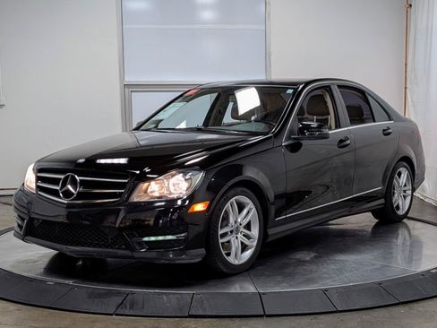 Used 2013 Mercedes-Benz C 300 4MATIC Sedan image 4