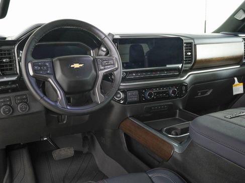 Used 2026 Chevrolet Silverado 3500 High Country w/ High Country Premium Package image 16