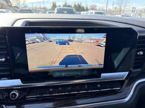 Used 2025 GMC Sierra 1500 Elevation image 25