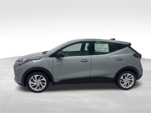 New 2027 Chevrolet Bolt LT w/ Comfort Package FWD image 3