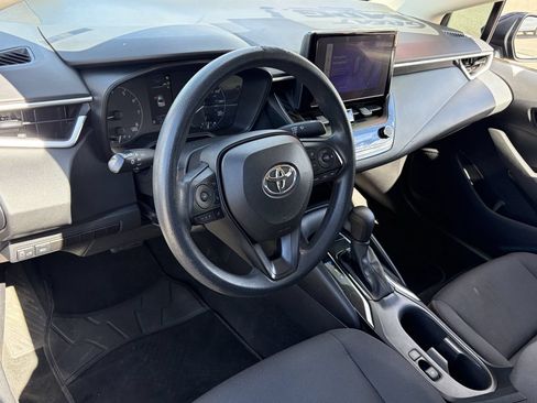 Used 2023 Toyota Corolla LE FWD image 22