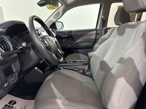 Used 2019 Toyota Tacoma SR w/ SR Convenience Package RWD image 15