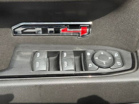 Used 2022 GMC Sierra 1500 AT4 w/ AT4 Preferred Package AWD/4WD image 22