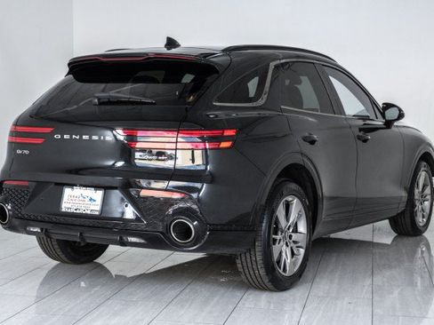 Used 2023 Genesis GV70 3.5T Sport AWD/4WD image 6