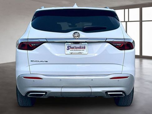 Used 2023 Buick Enclave Premium w/ Experience Buick Package FWD image 5