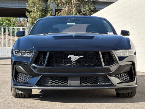 Used 2024 Ford Mustang GT Premium image 11