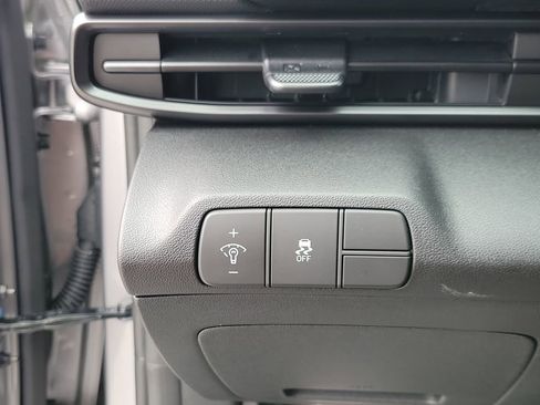 New 2026 Hyundai Elantra Sport FWD image 19