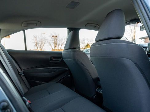 Used 2025 Toyota Corolla LE w/ LE Premium Package image 14