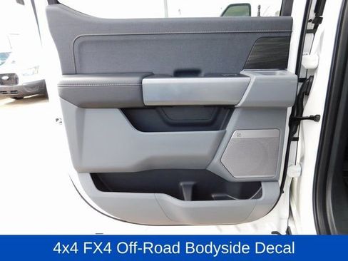 Used 2025 Ford F150 Lariat w/ Equipment Group 501A Mid image 15