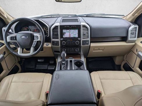 Used 2015 Ford F150 Lariat image 14