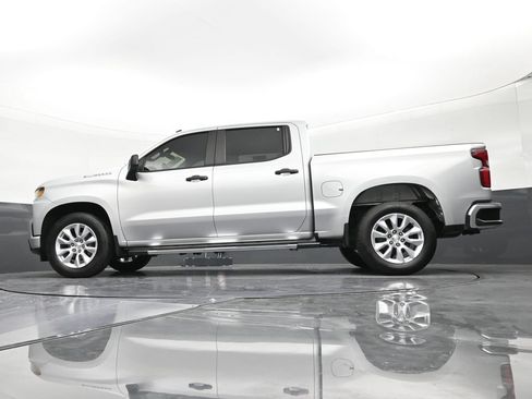 Used 2022 Chevrolet Silverado 1500 Custom RWD image 21