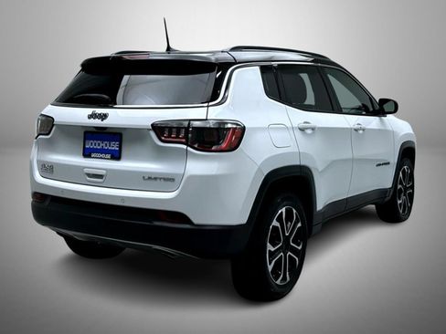 Used 2023 Jeep Compass Limited AWD/4WD image 5