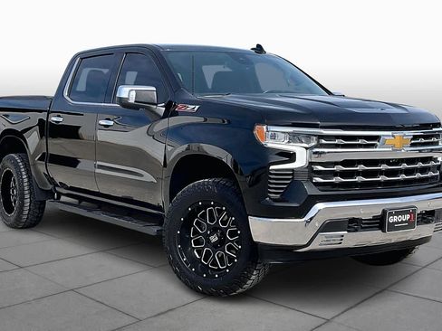 Used 2022 Chevrolet Silverado 1500 LTZ image 3